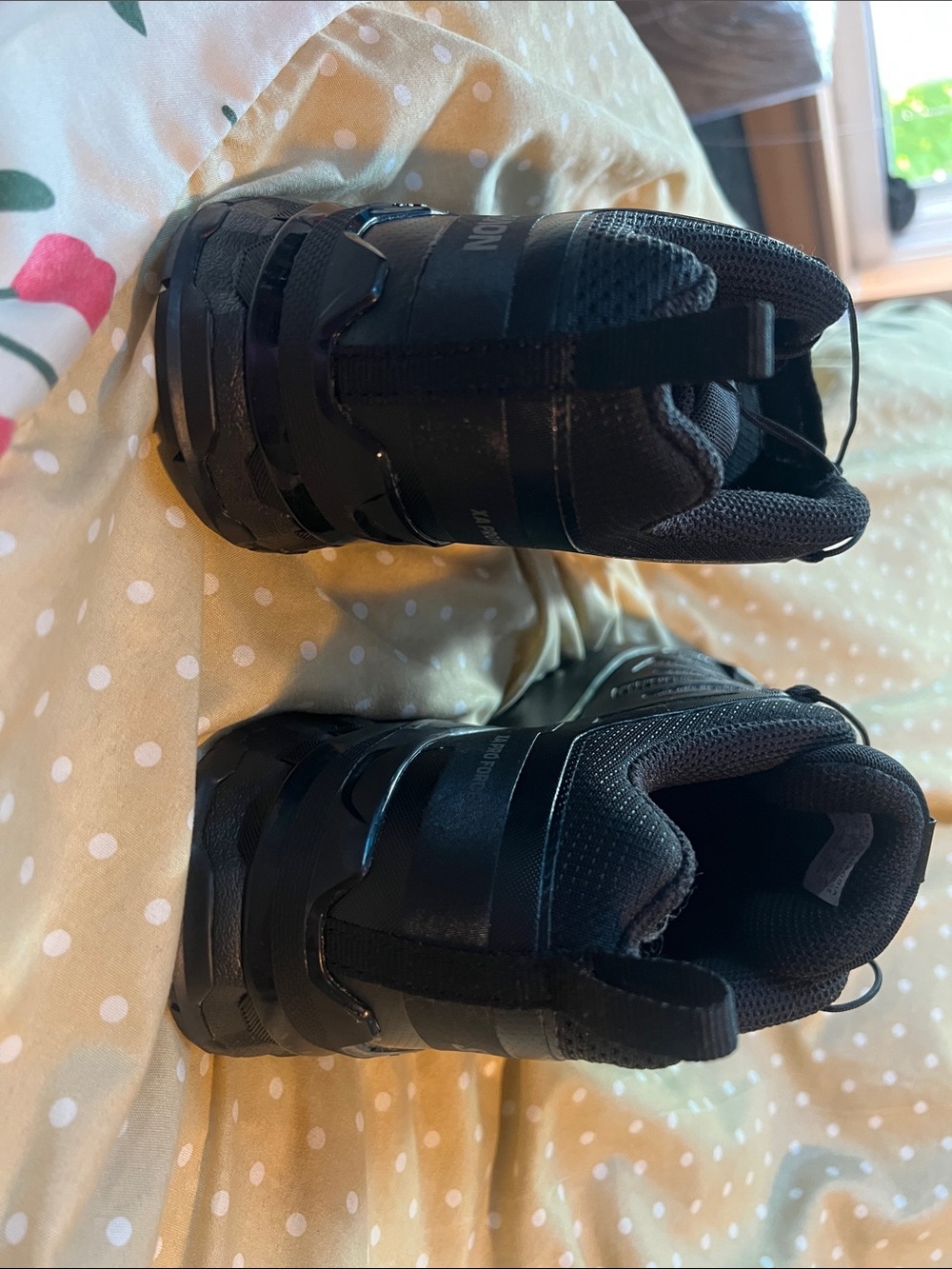 Salomon Women's Black Athletic Trail Shoes with Quick-Lace - Picture 4 of 5